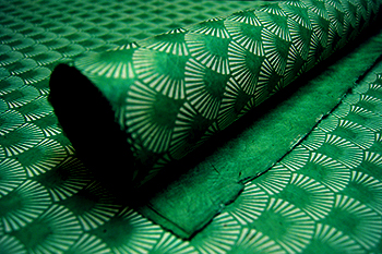 dark green fan paper roll